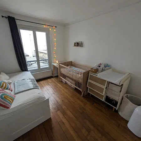 Quiet Family In Near 7 Metro Lines Parigi