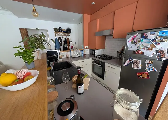 Quiet Family In Near 7 Metro Lines Appartamento Parigi